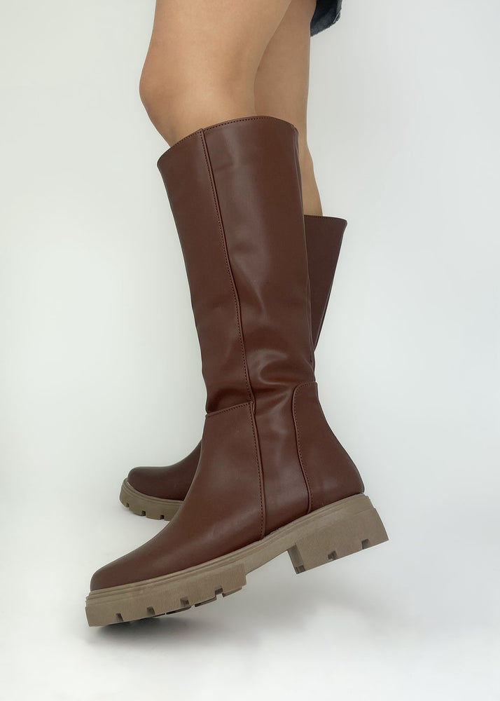 
                  
                    Cargar imagen en el visor de la galería, Cody Mod. 3884
                  
                