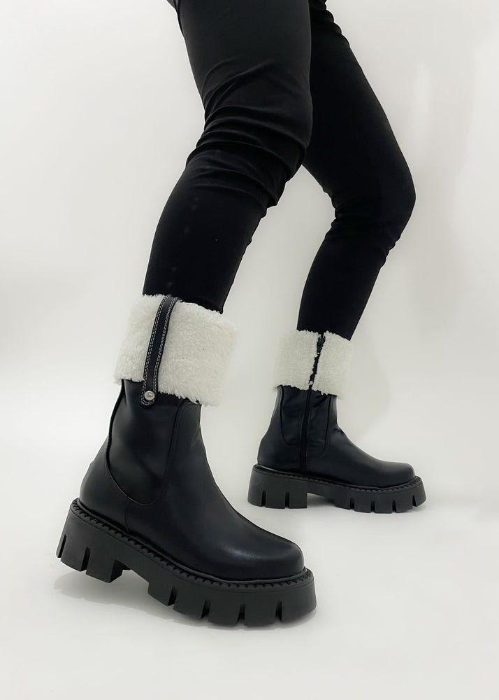 
                  
                    Cargar imagen en el visor de la galería, Mod. 7546
                  
                